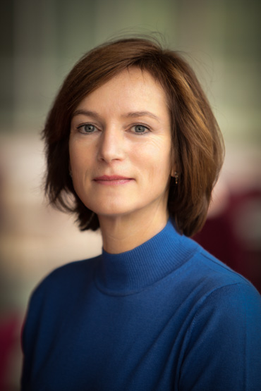 Interviews with Our Editors: In Conversation with Gwen de Vries, Director,  International Group Content & Market Development at Wolters Kluwer Legal &  Regulatory, U.S. - Kluwer Arbitration Blog